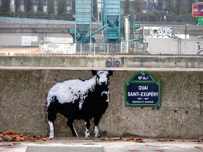 Sheep ”Dessine moi un mouton” - Parigi 2003 - © Sybille Prou